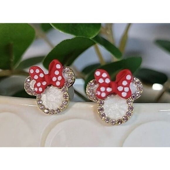 NWT 18K Silver Plated Minnie Mouse Red Bow Shiny Rhinestone Stud Earrings - Picture 1 of 8